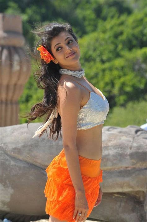 kajal agarwal latest photos in short skirt ~ hollywood