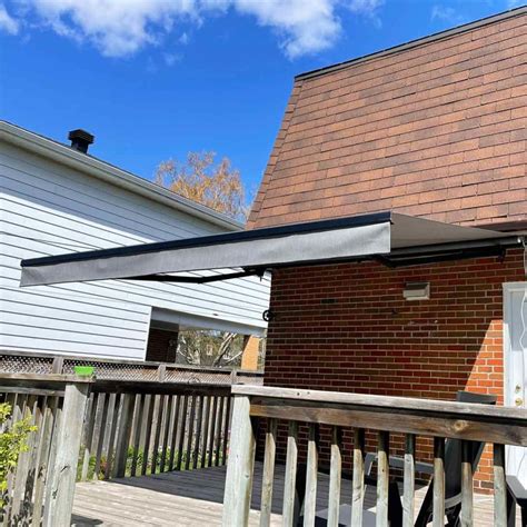 retractable awning  patio deck auvent royal