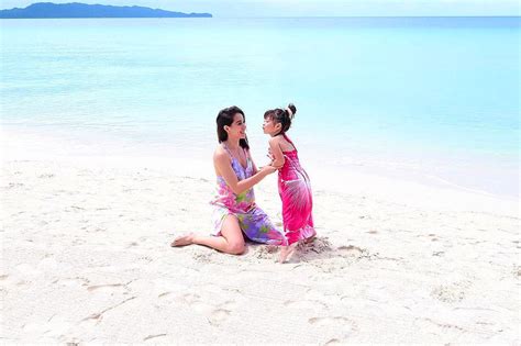 ‘paradise saved cristine reyes gushes about cleaner boracay abs cbn news