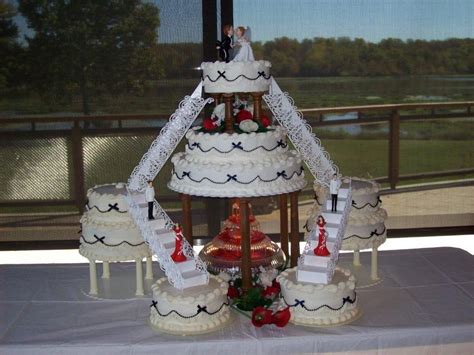 large custom wedding cake cocinas de suenos pasteles