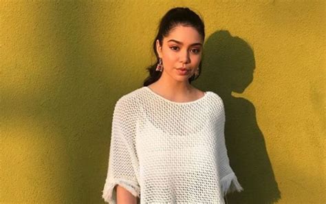 Auli I Cravalho Moana Little Mermaid Net Worth And More About The