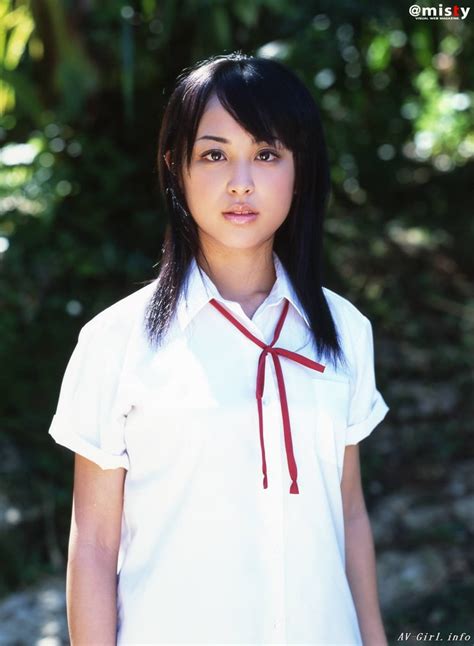 picture of anna kawamura