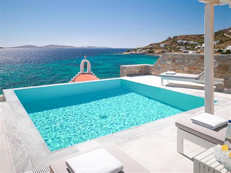 breathtaking stays   private pool travel tips  tricks top