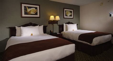hotel suites spa holyoke massachusetts  reservationscom