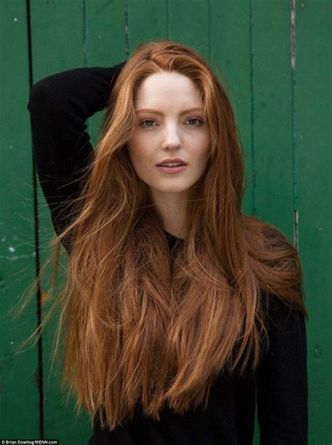 Stunning Redhead Beautiful Red Hair Beautiful Women Pretty Redhead