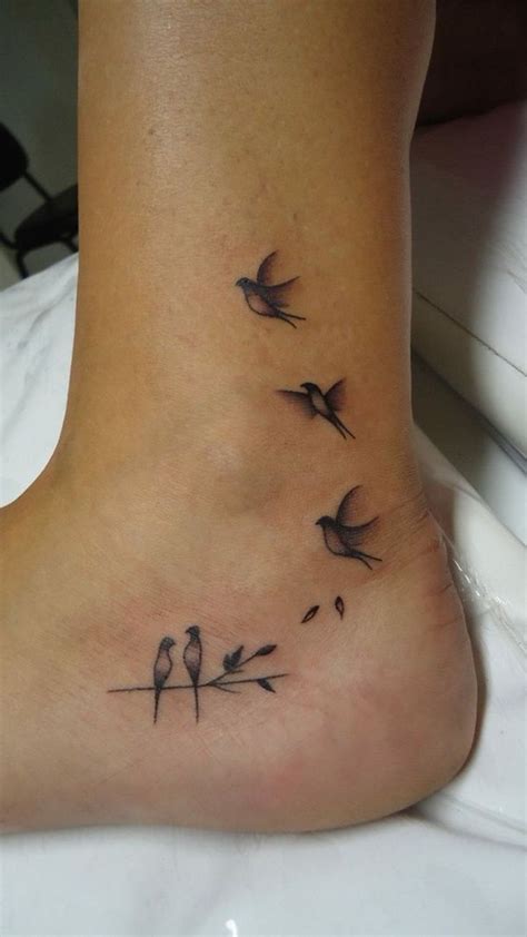 40 Cute Small Tattoo Designs And Ideas For Girls Buzz Hippy Bird