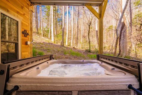 5 Reasons Why You Will Love Our Gatlinburg Cabins With Hot Tubs