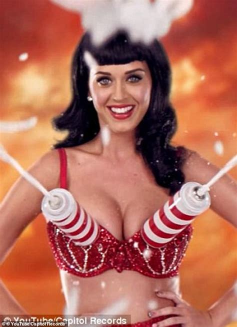 Katy Perry Gets Covered In Whipped Cream During Epic Food Fight After