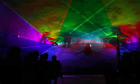 physicists propose   laser system   revolutionize