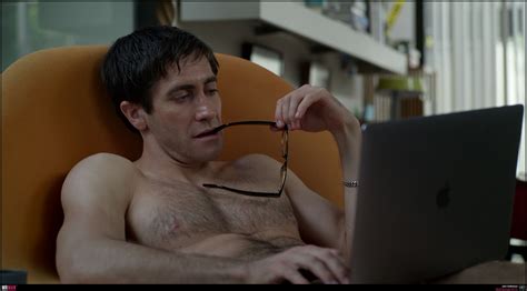 jake gyllenhaal just went nude in velvet buzzsaw and you saw it here