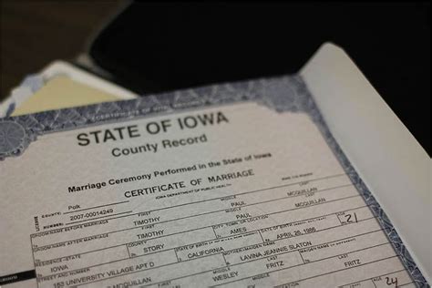 iowa permits same sex marriage for 4 hours anyway the new york times