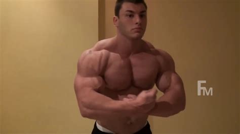 Bodybuilder Flex Pecs Best Muscle Show Biceps Amazing Youtube