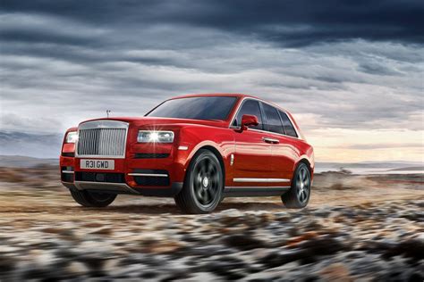 rolls royce launches cullinan    suv