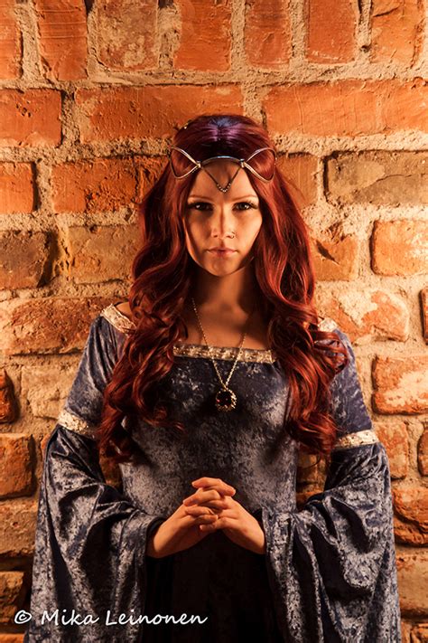 Frillycakes Photoshoot ~ Medieval Princess