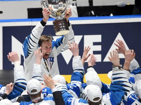 finland complete cinderella story   ice hockey world championship