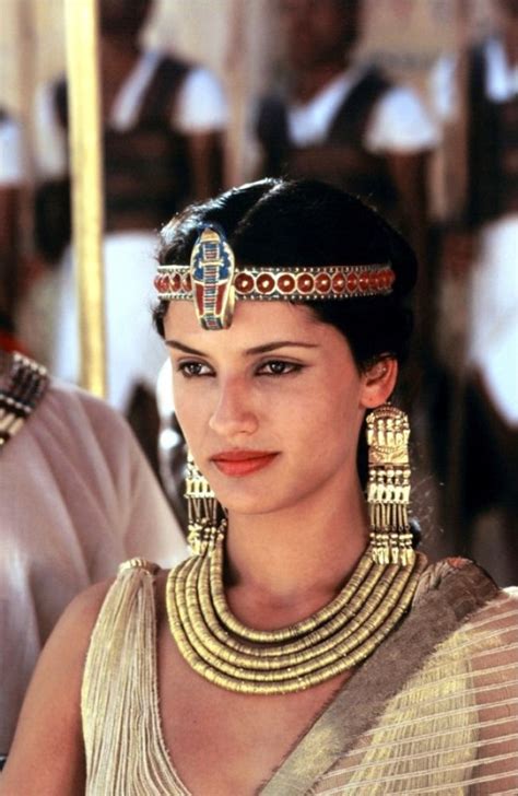 cleopatra 1999 photo cleopatra egyptian dress egyptian costume