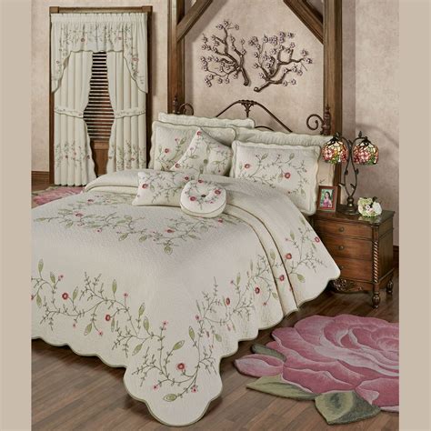 posy floral oversized quilted bedspread bedding