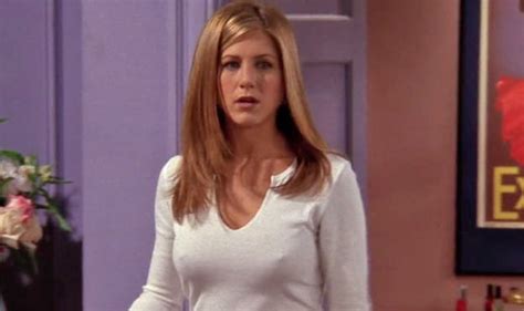 jennifer aniston doesn t mind the attention over rachel s nipples e
