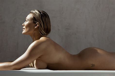 Hilary Duff Nude 4