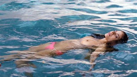 Nude Video Celebs Weronika Rosati Nude True Detective