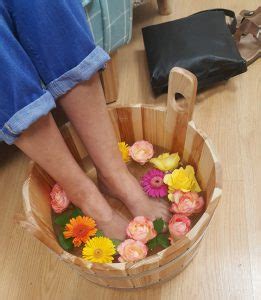 japanese foot spa ashiyu foot spa beauty  ruth