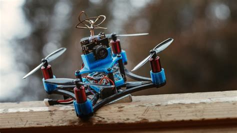 micro fpv dron drone quadcopter