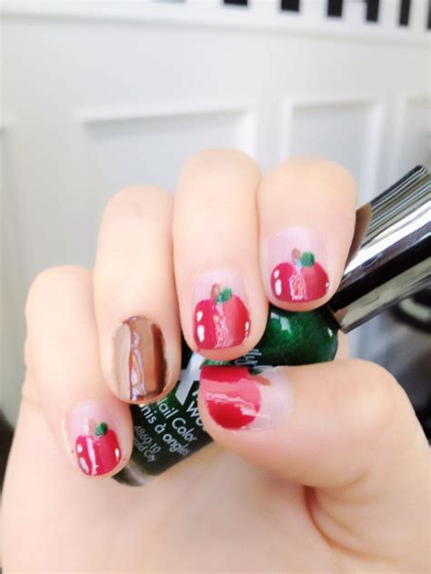 attempt   apple nails nails apple beauty