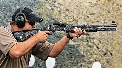 gun review mossbergs  spx duty shotgun tactical life gun magazine gun news  gun reviews