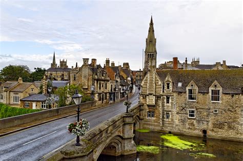 stamford estate agency belvoirs guide