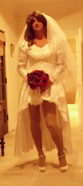 beautiful transsexual bride lynzi is in a wedding the transgender