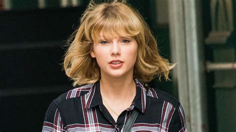 Taylor Swift S Groper Has A New Radio Job And Her Supporters Aren T