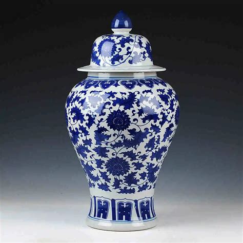 jingdezhen chinese jar antique ceramic blue  white temple jars