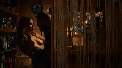 Naked Anna Hutchison In Kingdom