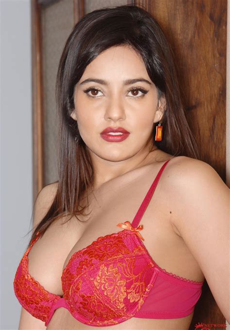 Indian Actress Nude Photos Naked Boobs And Pussy Sexy