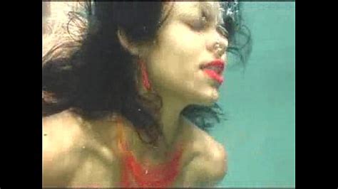 Sex Underwater Ruby Knox Red Lips 2 2
