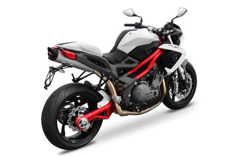 dsk benelli launches  bikes  india  inr  lakhs