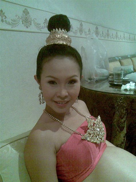 thailbfm pregnant thai girl s 8month in traditional dress tumblr pics