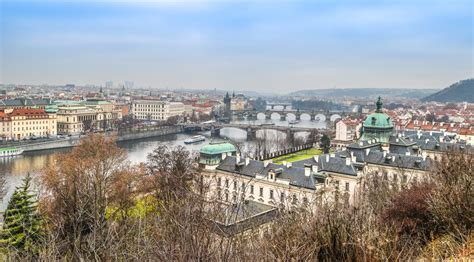 how to spend the perfect 2 days in prague if you love art history