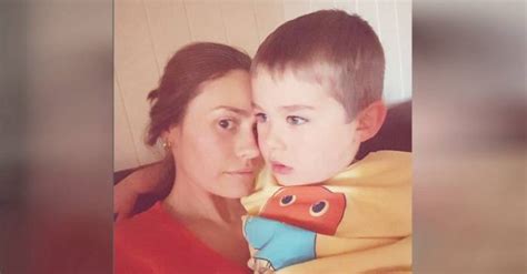 woman is publicly shamed for breastfeeding her 4 year old son