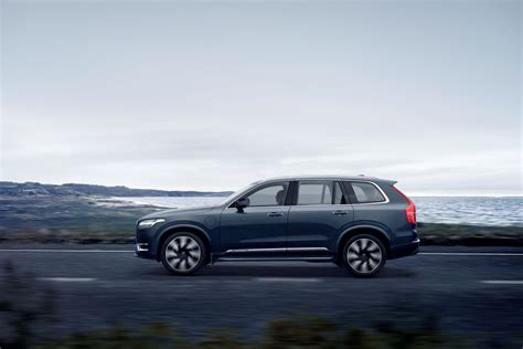 volvo suv lineup improvements  overview volvo cars oakville