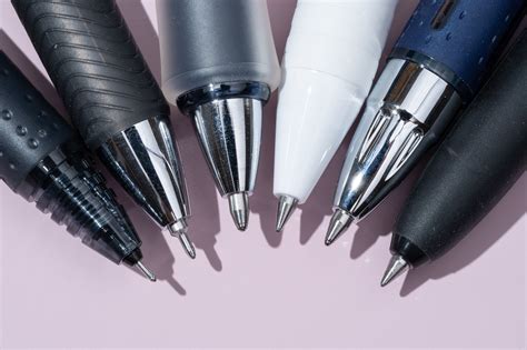 collectible pens durable metal ballpoint  black ink gel  office