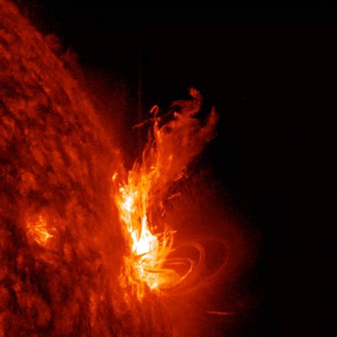 solar flare earth blog