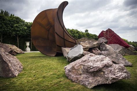 vandals attack anish kapoor s vagina but is it a sphincter