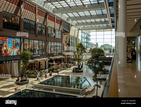 utrecht netherlands hoog catharijne mall shopping center bahnhofsviertel stock photo alamy