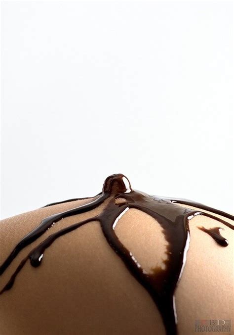 Chocolate On Nipps Chocolat Fondu Sur Un Sein Xooly