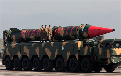 pakistan   ready   nuclear weaponsshould india worry