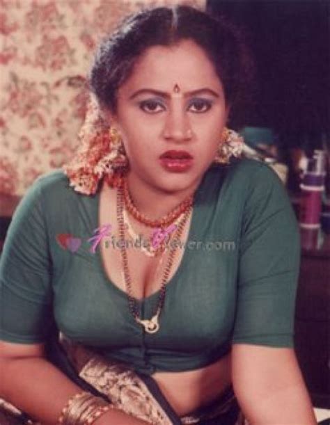 south indian cinema actress kerala sexy lungi mundu neriyathu set saree blouse pixxx