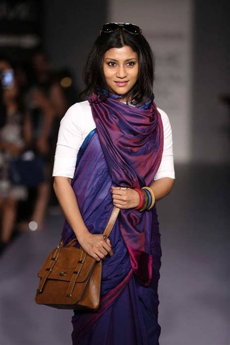 ways  wear  saree palla threads werindia  shoulder