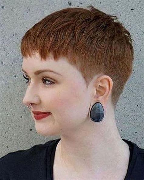 pixie hairstyles for round face and thin hair 2021 2022