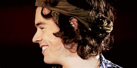 Harry Styles 7 Times His Smile Made Us Want To Melt